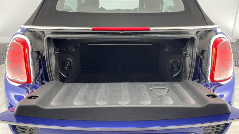 MINI Convertible 1.5 Cooper Classic II 2dr Auto [Comfort/Nav Pack] Petrol Convertible